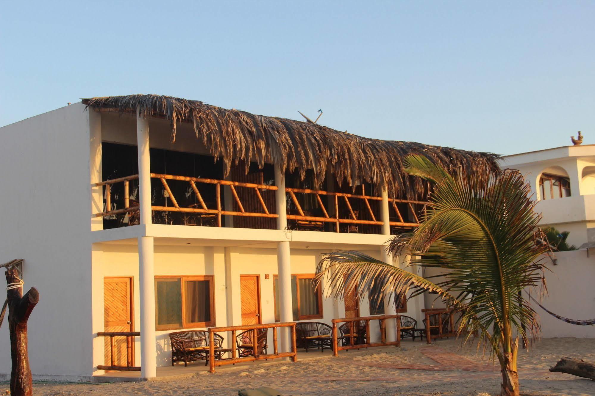 Blue Ocean Hotel Mancora Exterior photo